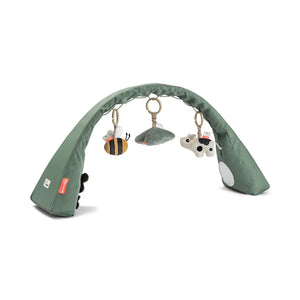 Gimnasio de actividades Done by Deer