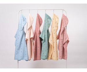 Poncho de Playa Monnëka 2025