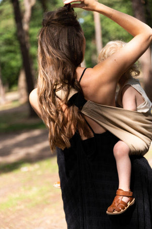 Portabebé Bandolera Wildride colección Main