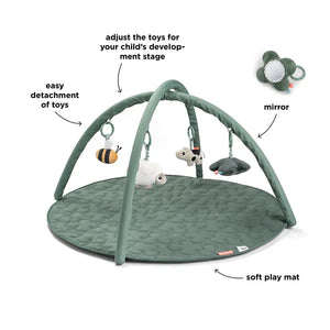 Manta de juego sensorial con arco Tiny Farm Verde Done by Deer