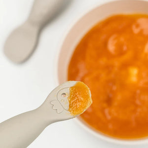 Set de 2 cucharas de aprendizaje "Tiny Farm" Done by Deer