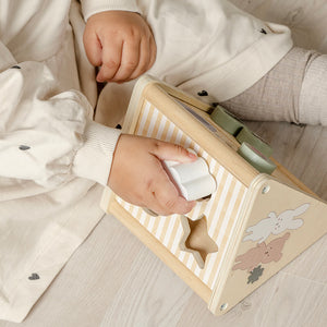 Caja Juega y Aprende 18–24 meses Jabadabado