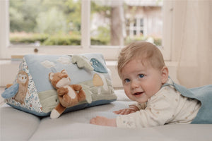 Cojín de actividades triangular Forest Friends Little Dutch