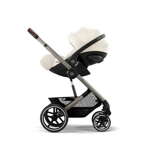 Carrito Cybex Gold Balios S Lux con silla y capazo