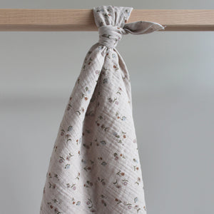 Kit base capazo con volante y muselina Uzturre