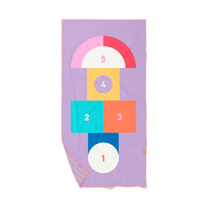 Toalla de juego “Hopscotch” Doble cara y multifunción Quut