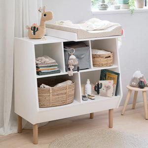 Cambiador fácil de limpiar Done by Deer