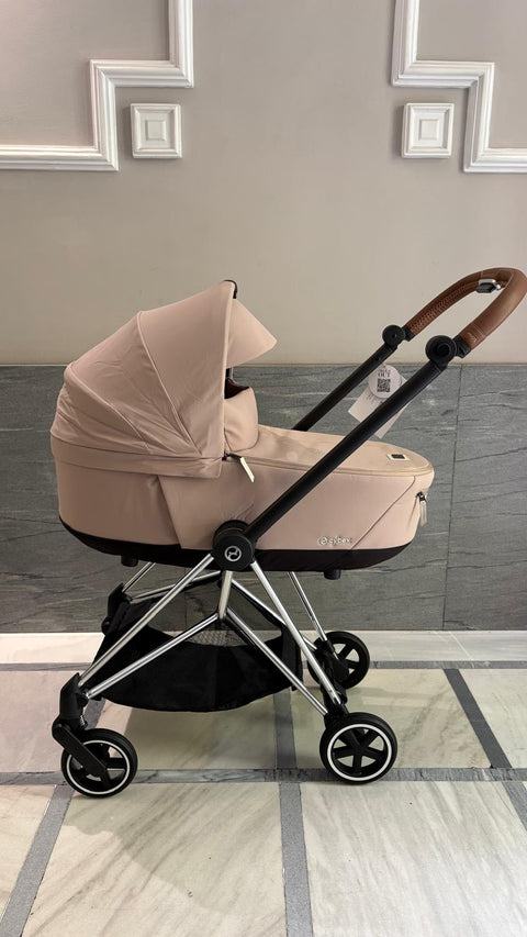 Carrito Cybex Mios 2025 con capazo (Exposición)