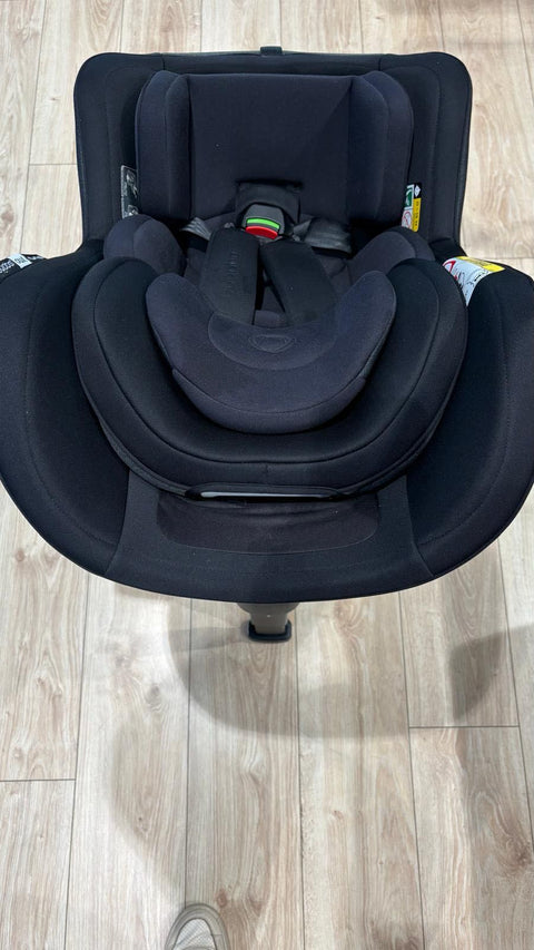 Silla de coche Bugaboo Owl con la Base 360 ISOFIX by Nuna (Exposición)