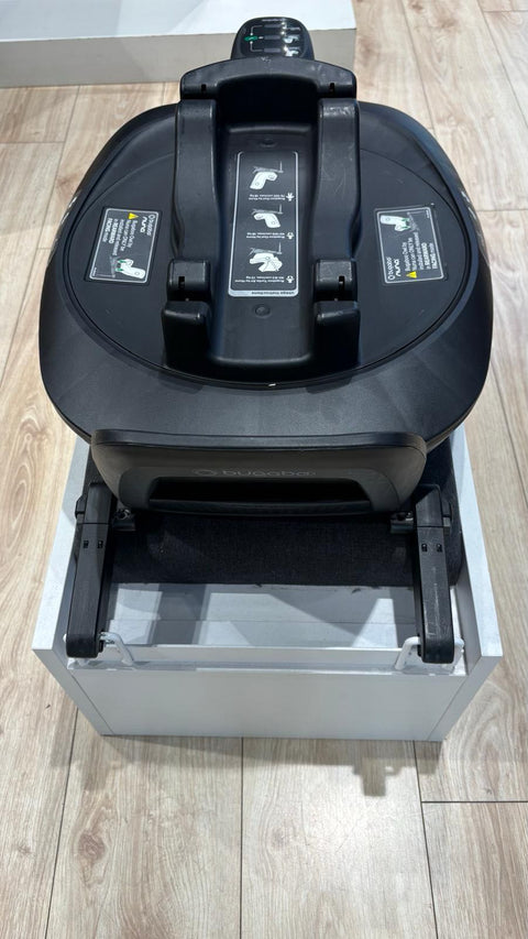 Silla de coche Bugaboo Owl con la Base 360 ISOFIX by Nuna (Exposición)
