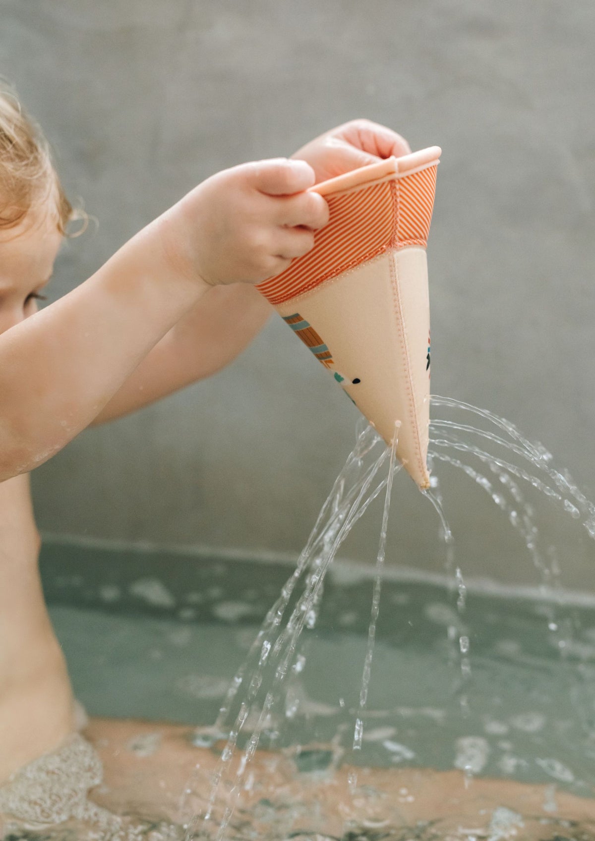 Tres barcos jungla Lilliputiens