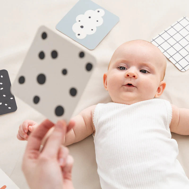 Pack 10 tarjetas de contraste Deer Friends Done by Deer