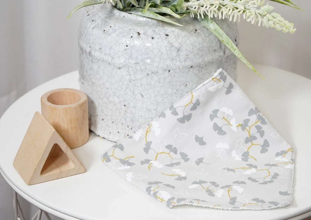 Babero bandana estampada de Sonpetit