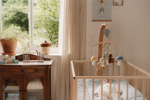 Móvil musical de madera Forest Firends Little Dutch