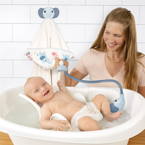 Set de baño con ducha elefante y capa Yookidoo