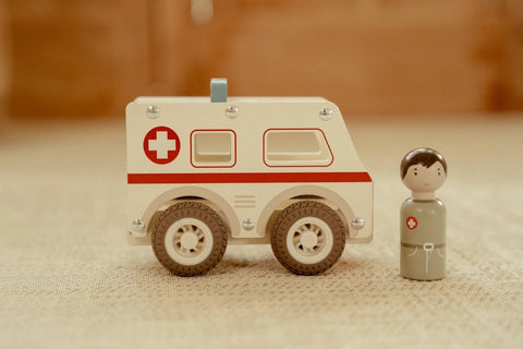 Ambulancia de madera FSC Little Dutch