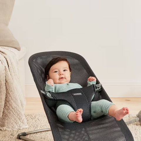 Hamaca Bliss BabyBjörn antracita malla gris oscuro - imagen 2
