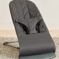 Hamaca Bliss BabyBjörn antracita tejido acolchado petalo gris oscuro - imagen 6
