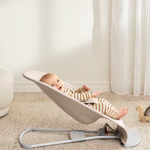 Hamaca Bliss BabyBjörn beige claro tejido cepillado gris claro - imagen 5