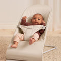 Hamaca Bliss BabyBjörn beige claro tejido jersey tri fabric gris claro - imagen 3