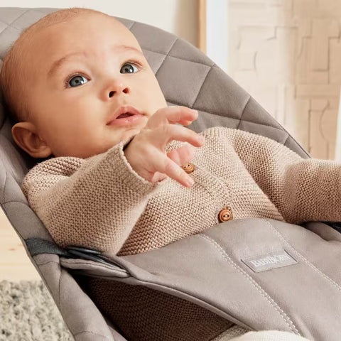 Hamaca Bliss BabyBjörn gris arena tejido acolchado clasico gris oscuro - imagen 3