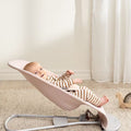 Hamaca Bliss BabyBjörn rosa claro tejido cepillado gris claro - imagen 5