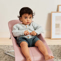 Hamaca Bliss BabyBjörn rosa palo tejido acolchado petalo gris claro - imagen 6