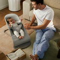 Hamaca Bliss BabyBjörn Tri-Fabric Gris Claro