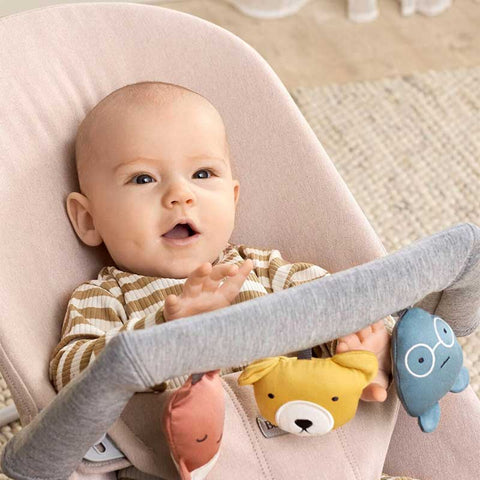 Juguete para hamaca "Amiguitos Juguetones" de BabyBjörn