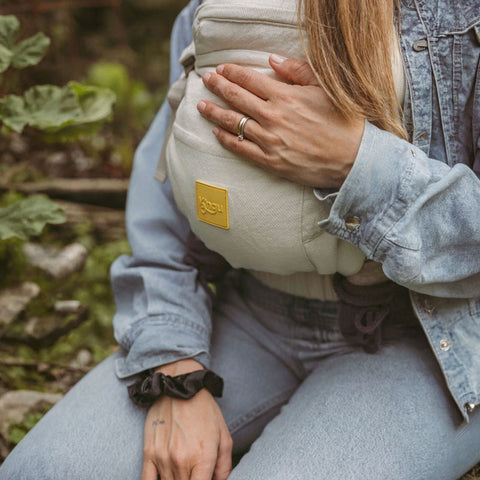 Mochila portabebés con enganches Magnéticos Kngu
