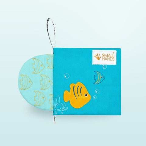 Libro sensorial Small Hands Animales del mar de My First Book — portada