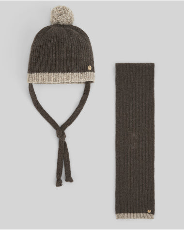Conjunto de Gorro y Bufanda Noz - Paz Rodríguez - conjunto completo