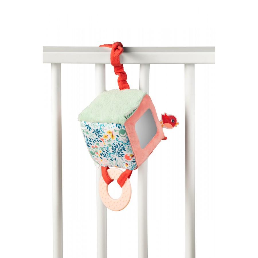 Cubo de actividades Alice Lilliputiens